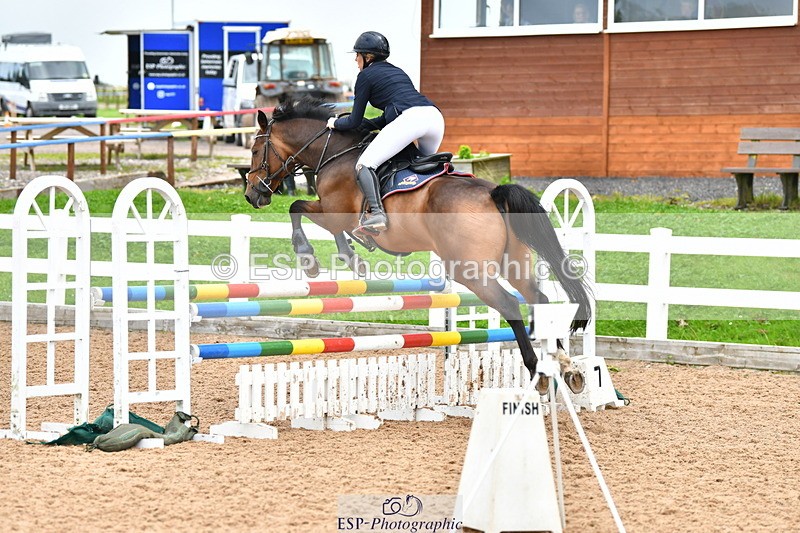 230819A-111632-00332 - Cls 24 Pony Discovery & 90cm Open