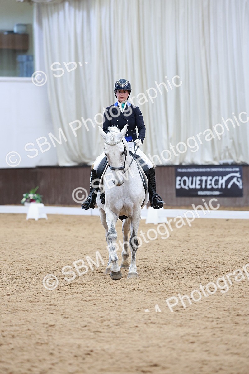 SBM_009893 - Class 6b - Novice 6 - 12.40-13.43