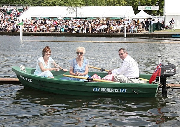 090704 TAI TAI IMG_8108 - HENLEY REGATTA  SATURDAY 4th JULY 2009