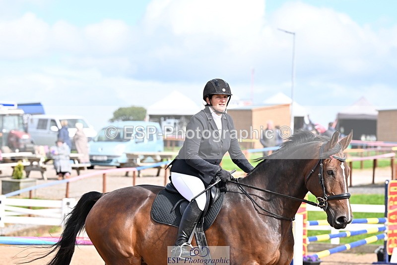 240912A-142810-01981 - Cls 12 1.05m Amateur Qualifier