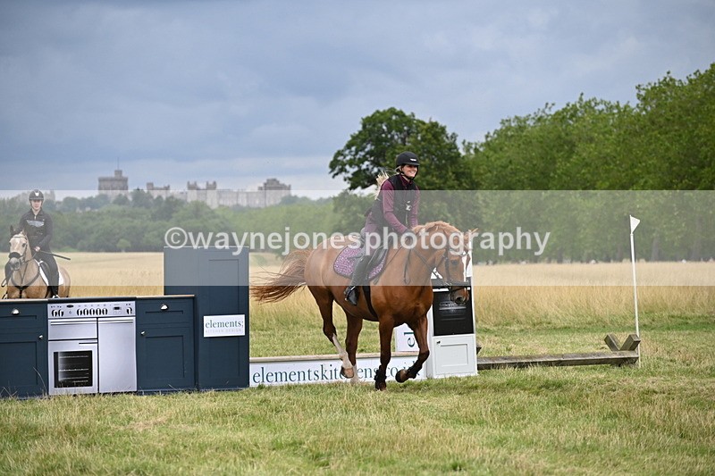 WJ6_2917 - Time at Jump 11:06 to 11:40