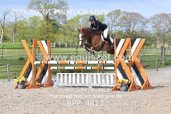 BPP_4813 - SUN CLASS 25 Senior Newcomers/ 1.10m Open