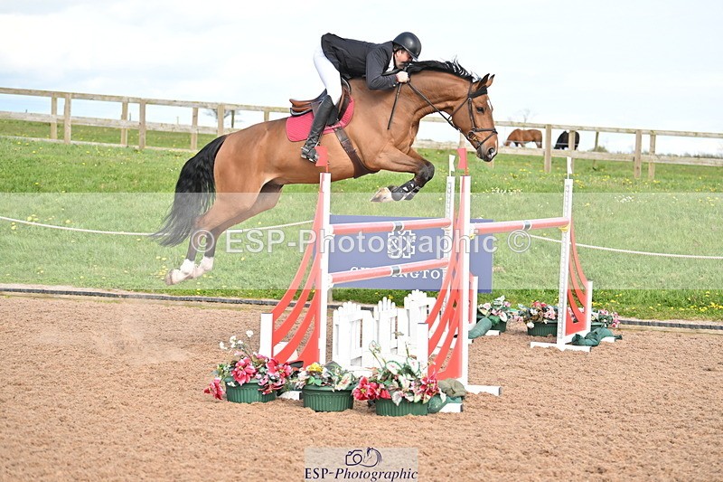 240418A-160422-04947 - Cls 9, 2 Star Big Tour 1.40m