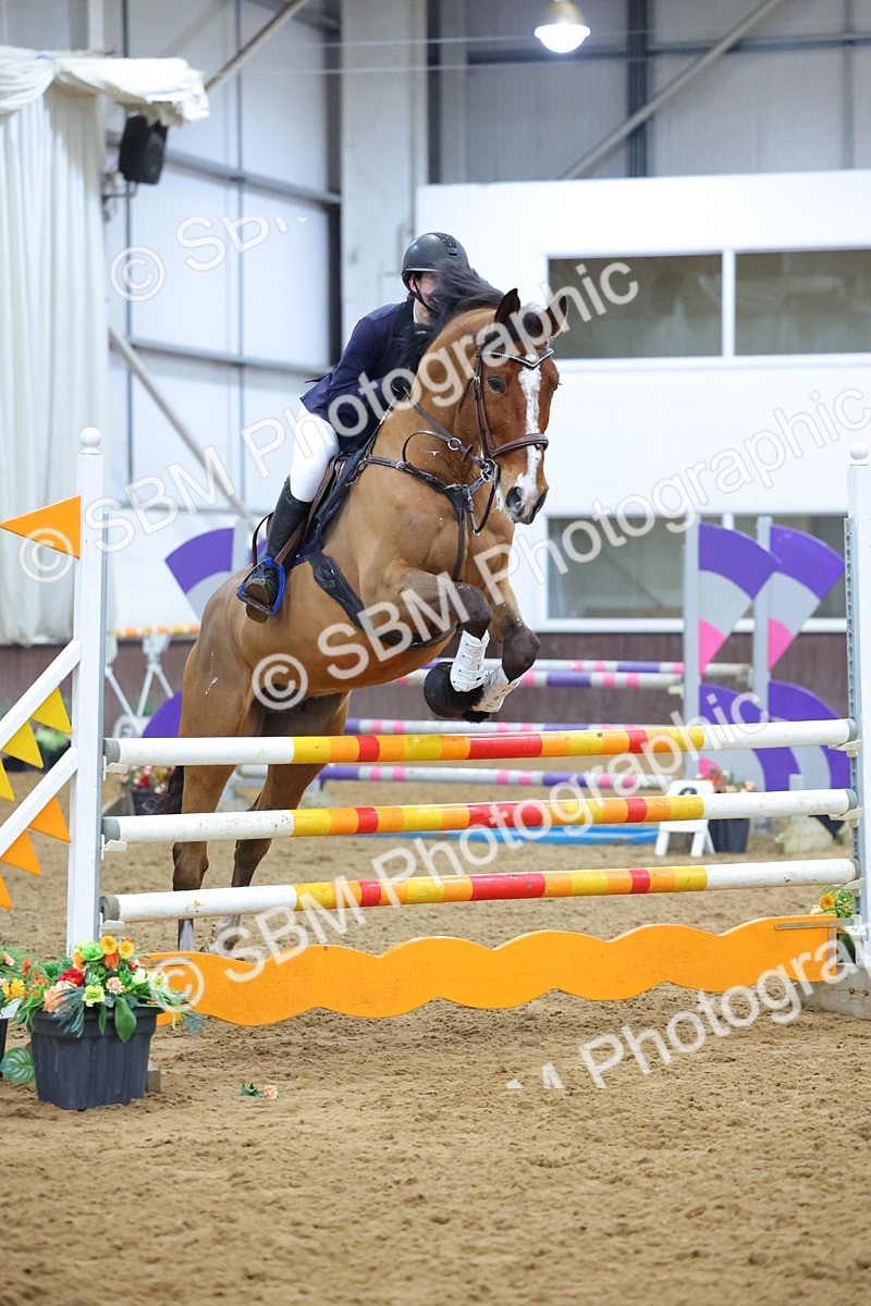 1I0A4778 - Class 9 - Senior Newcomers/ 1.10m Open