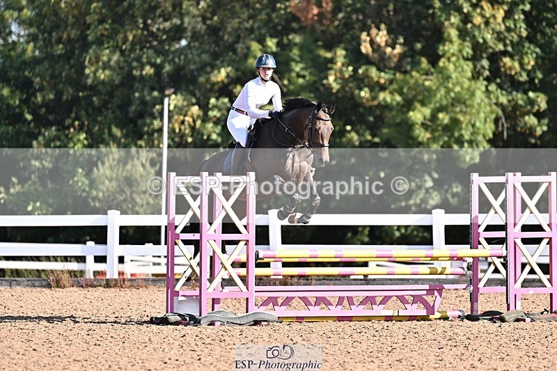 260812-091240-00032 - Cls 1 Clear Round