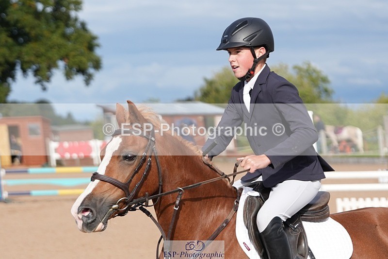 250921-100047-02080 - Cls 4 Pony British Novice and 80cm