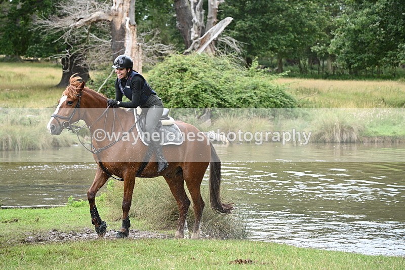 WJ7_3811 - Time at Water 12:52 to 13:22