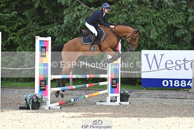 240704-095519-00470 - Cls 6 British Novice and 90cm Open