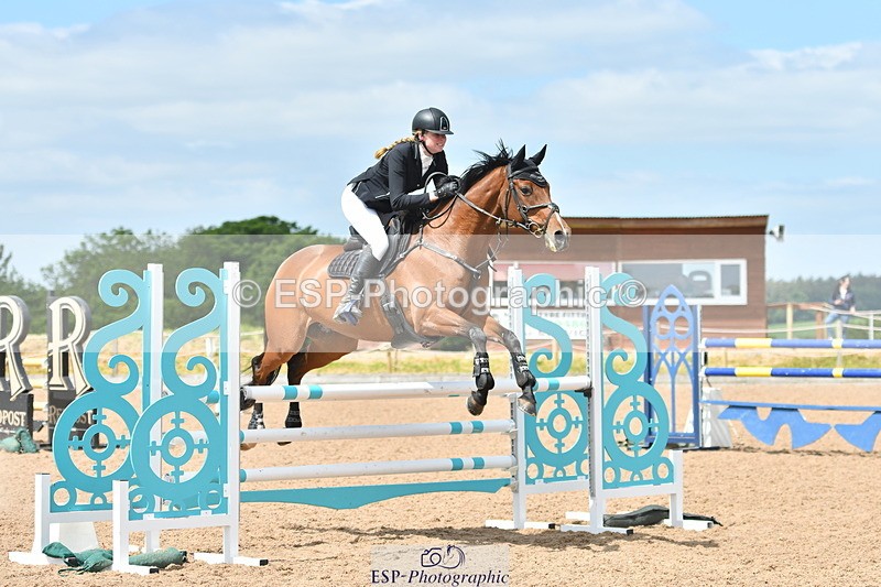 240609A-113948-04670 - Cls 17 Snr 1.05m Open