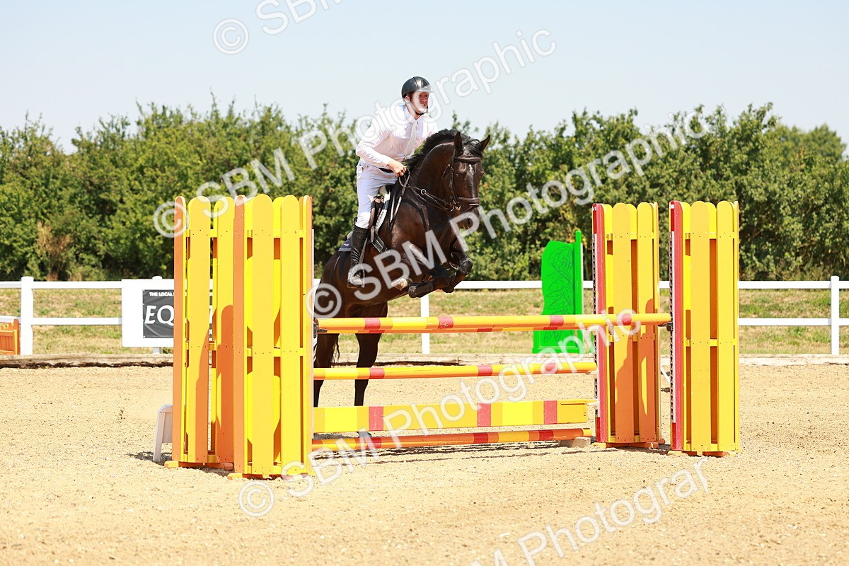 SBM_001470 - Class 4 - Senior Newcomers - 1.10m