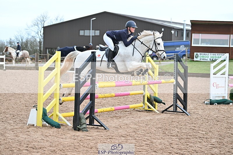 231203A-120122-01033 - Cls 18+19 Club and Schools 90cm