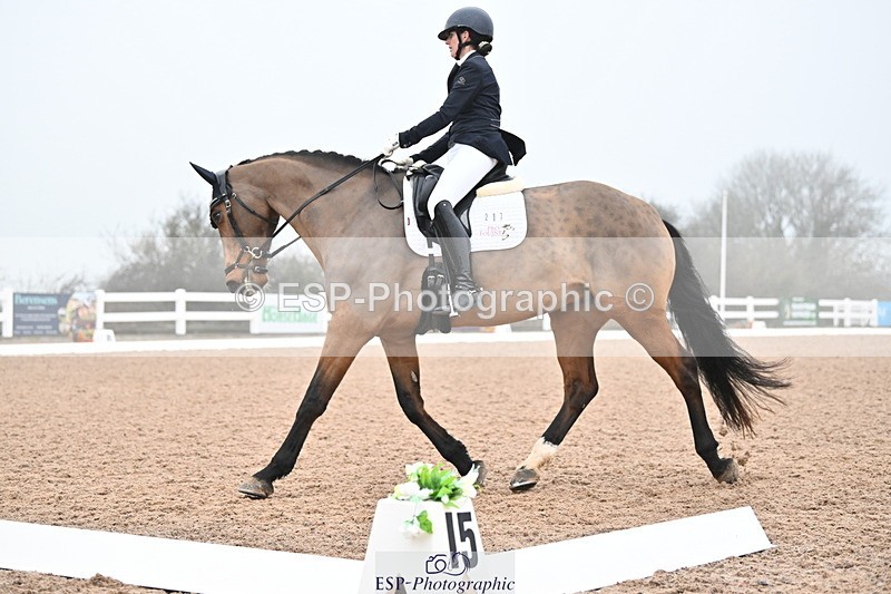 240217A-122020-02183 - 217-Louisa.Spencer.Smith-Lady.Natalie