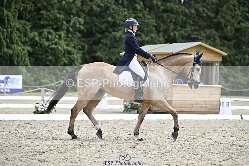 240523-133151-04812 - 109-MJM_BOBBY_DAZZLER-Rosie_Ringer