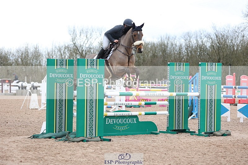 240223A-140854-01831 - Cls 5 Newcomers and 1.10m Open