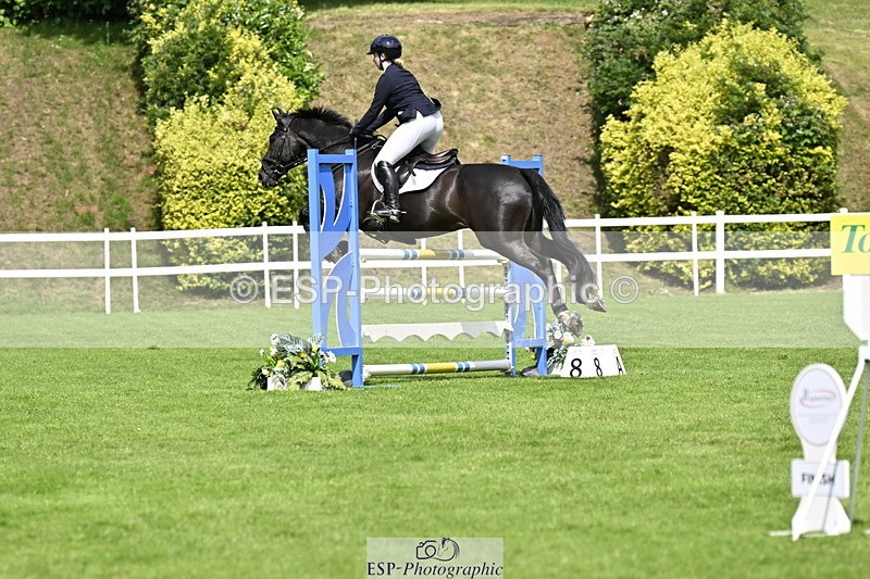 250613A-105143-00604 - Cls 1 Snr Newcomers and 1.10m Open