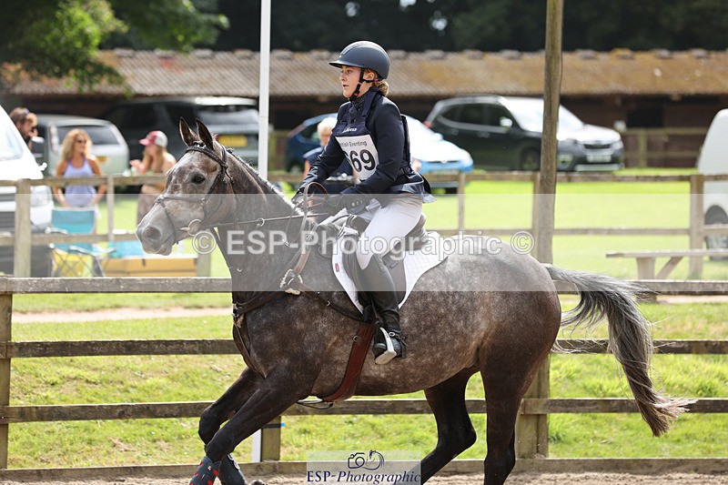 240804-151508-16367 - 669-Maisy_Miller-HEADDON_SWAN_SONG