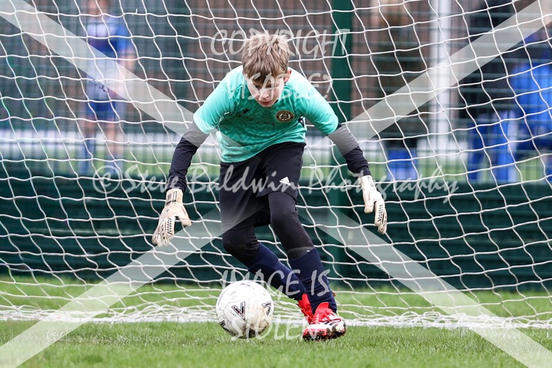 1DX30774 - 2026-03-01  FC Abbey Meads U11 Grey V Hungerford Town Juniors U11 Gladiators