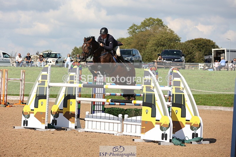 230915A-144053-02695 - Cls 5 National 1.40m