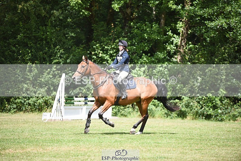 240630-121522-00679 - 928-Hannah_Jolliff-Maskerade