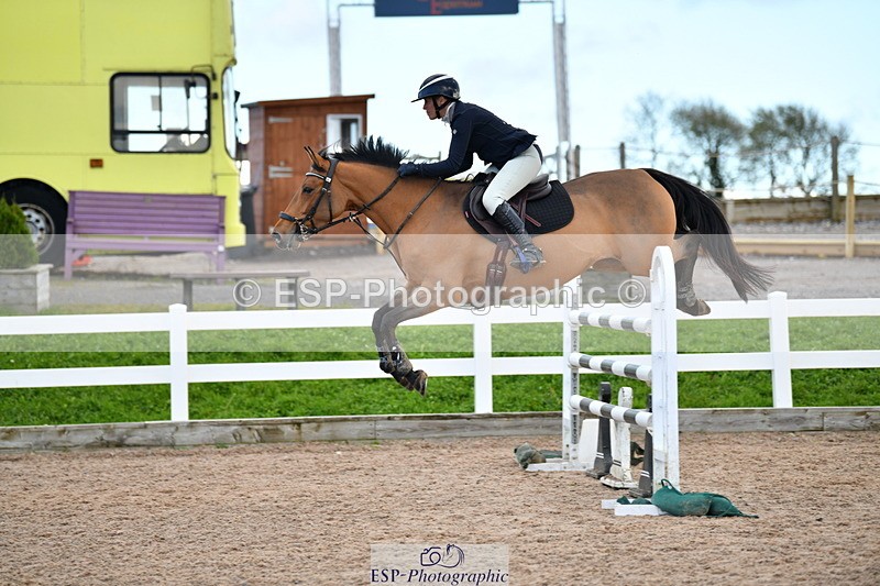 231110A-143055-00774 - Cls 6 Foxhunter & 1.20m Open