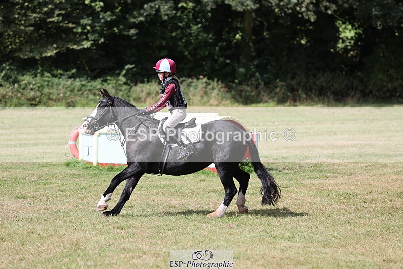 240825X-112701-32261 - 70cm XC 11.00 to 12.00