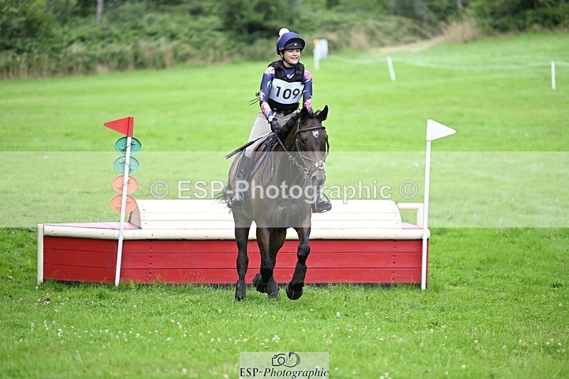 240803-113723-03674 - 109-Harriet_Parkes-JUST_HENNY