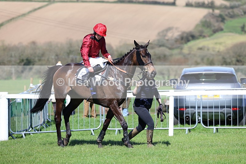 3E7A4914 - Race 1 Hunt Members