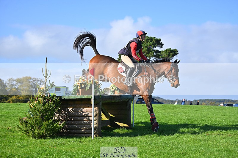 241025-105531-06630 - 009-Louisa.Lockwood-GRANTSTOWN.AMADEUS