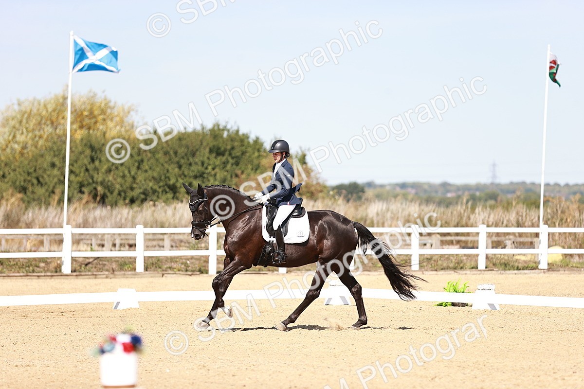 SBM_004871 - Class 12 - Novice 5 - 12.02-12.44