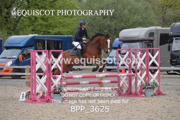 BPP_3625 - CLASS 4 - FRI - Senior BritiNovice/ 90cm Open