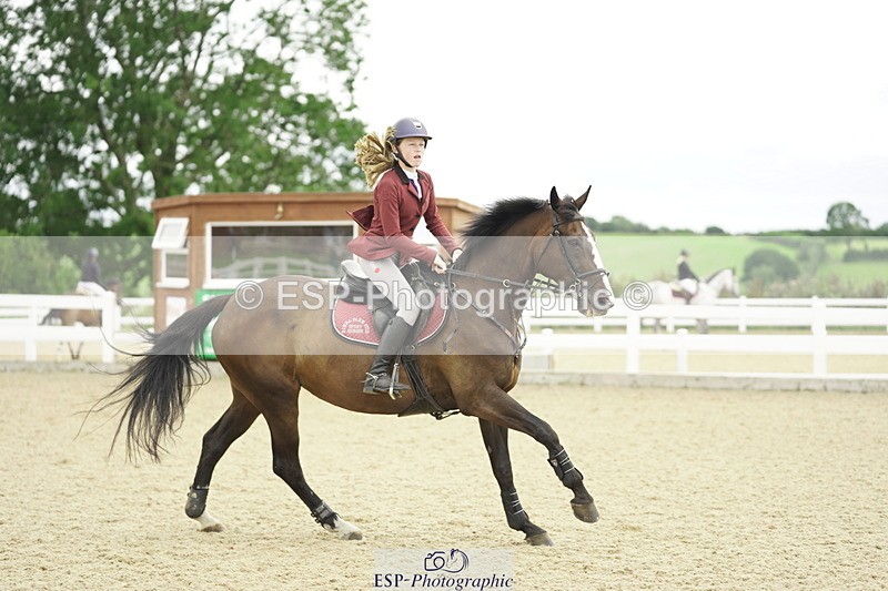 230728A-145644-02530 - Cls 11 1.05m Amateur Quali