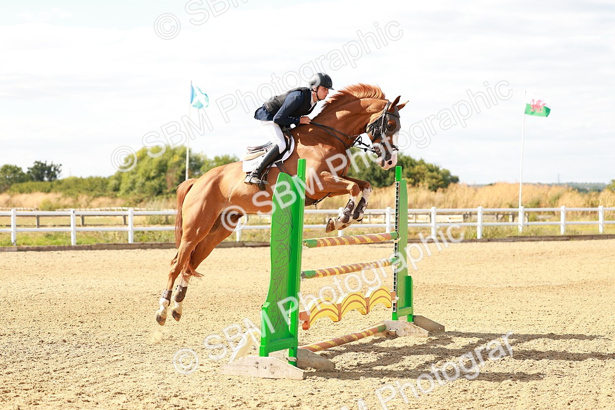 SBM_007549 - Class 5 - Senior British Foxhunter - 1.20m