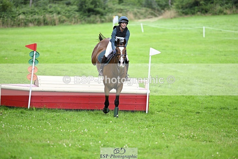 240803-113329-03642 - 005-Laura_Keam-DIAMOND_CRUISE_ON