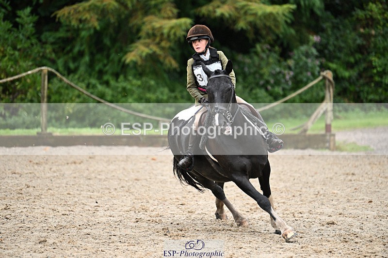 240824X-093921-23294 - 70cm Round 2 9.30 to 10.30