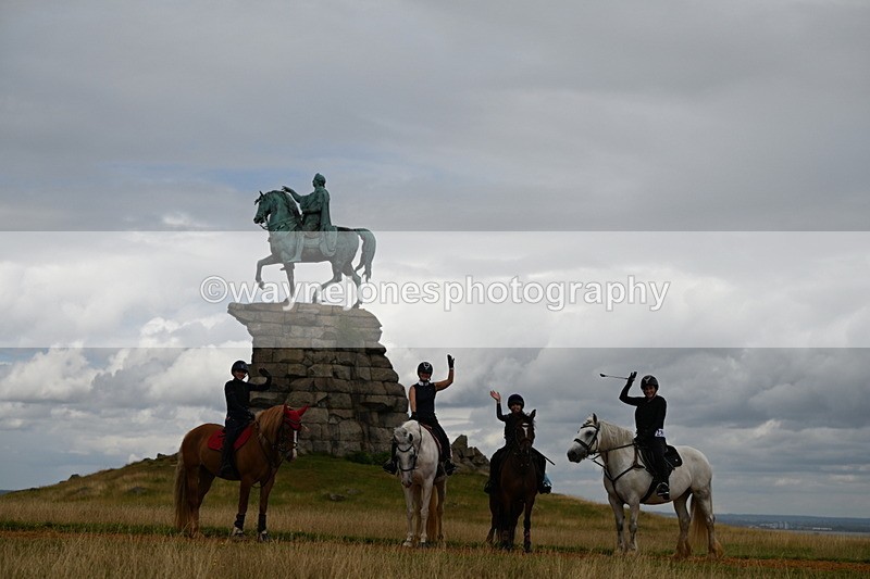 DSC_9154 - Time at Statue 14:33 to 15:10