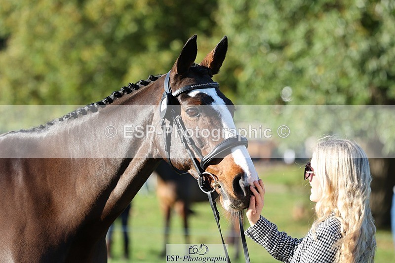 241027-091201-15106 - 351-Grace.Gillard-INDI