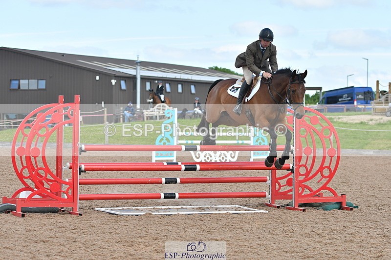 240609A-111350-04457 - Cls 17 Snr 1.05m Open