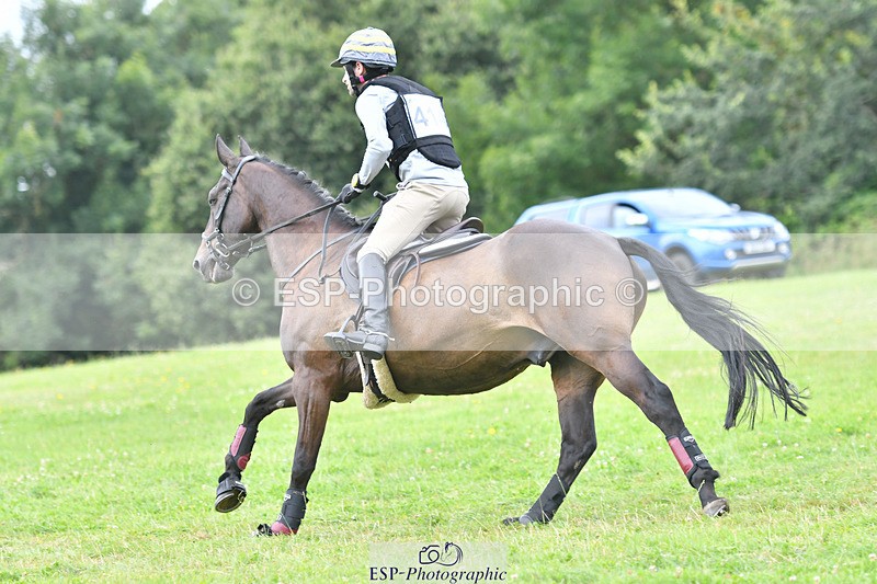 240804-113110-11800 - 414-Alex_Jupp-CARRY_ON_REGARDLESS