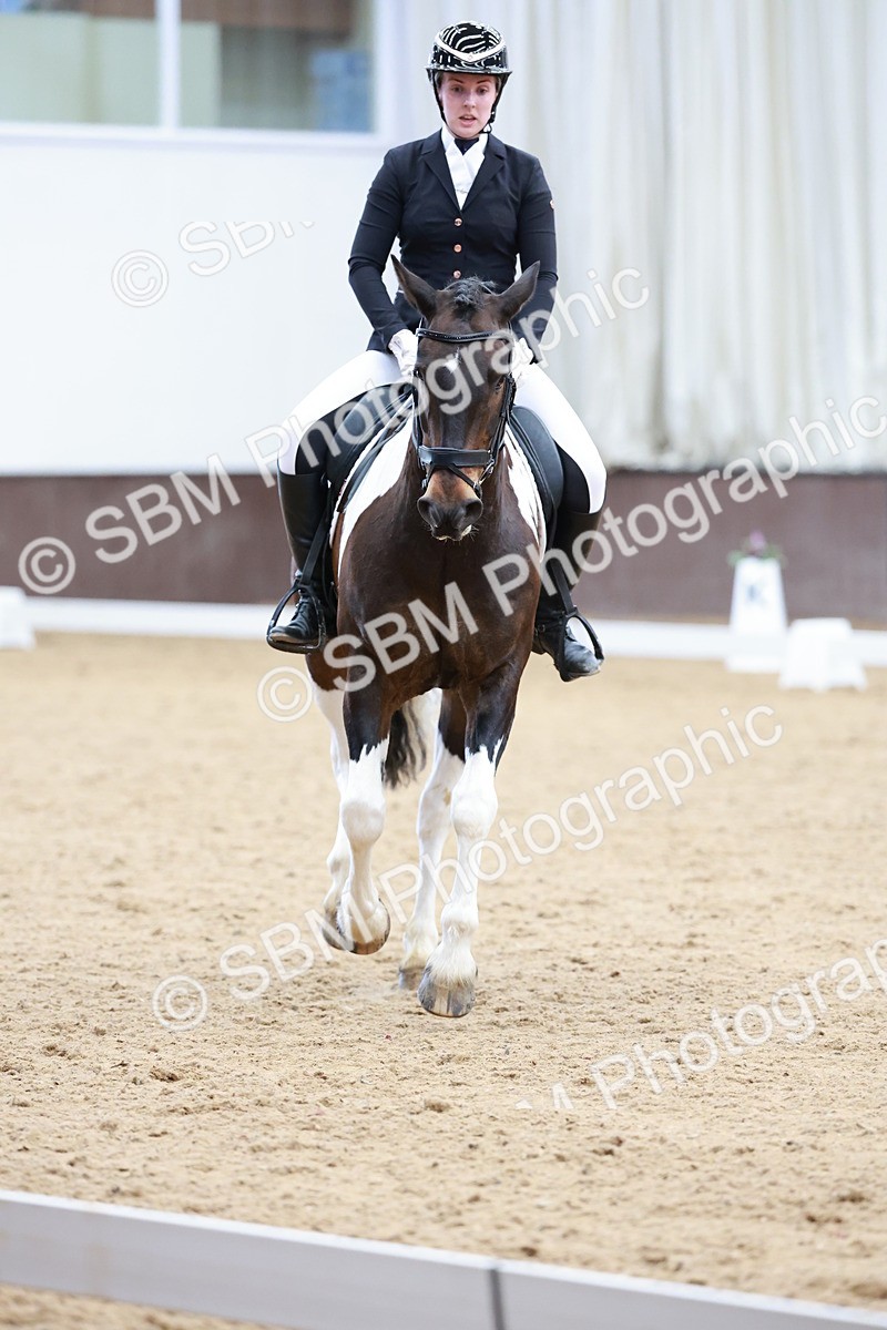 SBM_008824 - Class 6b - Novice 6 - 11.02-12.19