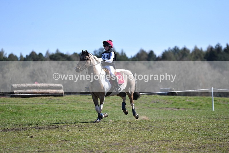 WJ5_7670 - Time 12:36 to 12:55