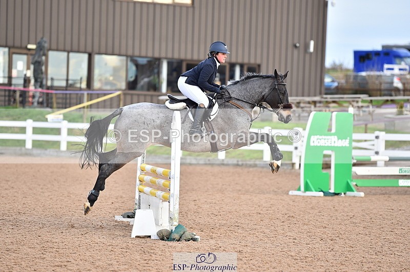 231122A-100722-00010 - Cls 1 British Novice & 90cm Open