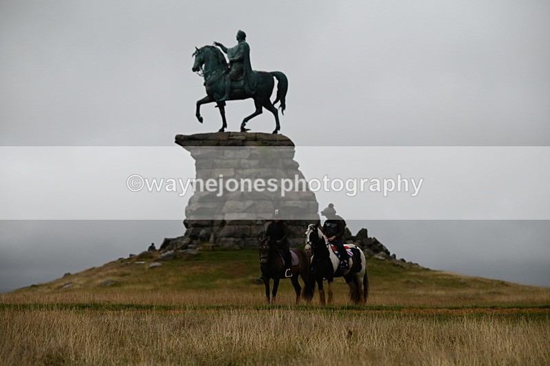 DSC_1870 - Time at Statue 12:13 to 12:32