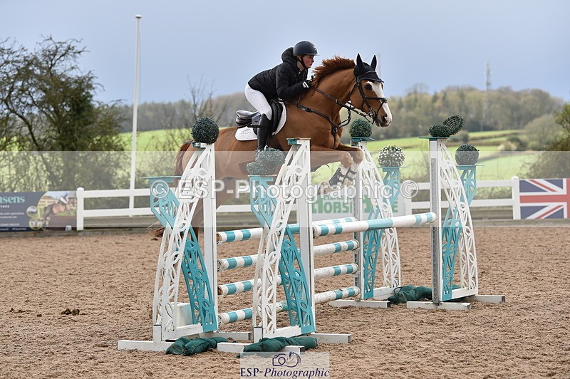 240327A-132958-00570 - Cls 4 Newcomers and 1.10m Open