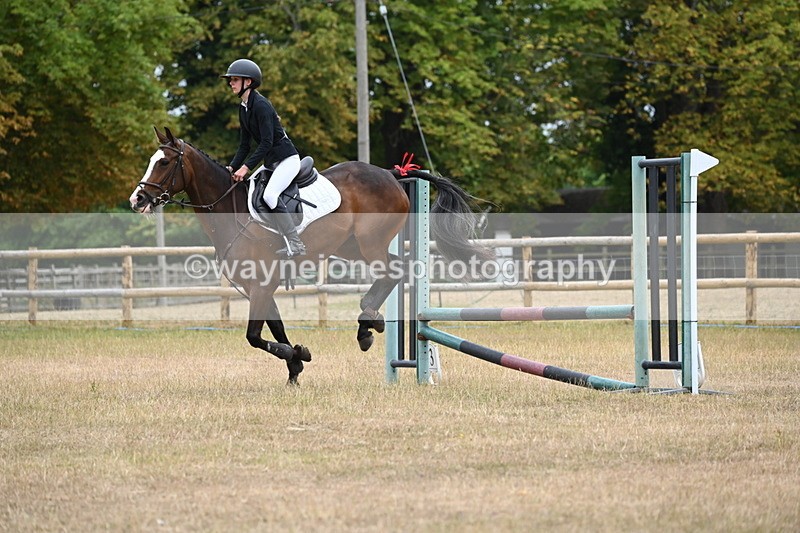 WJ6_0579 - Class 14 Intermediate Jumping 75cm