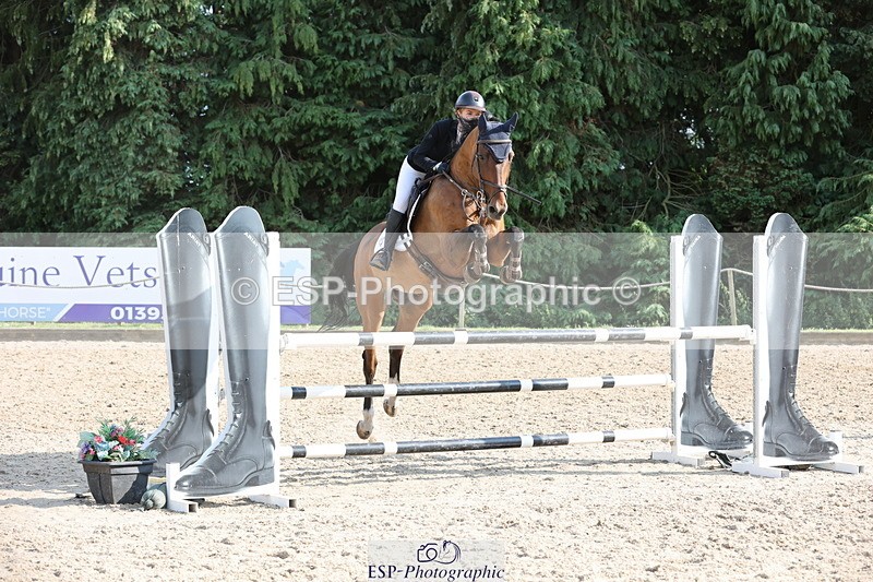 250703A-175234-06489 - Cls 10 1.05m Amateur Q and Open