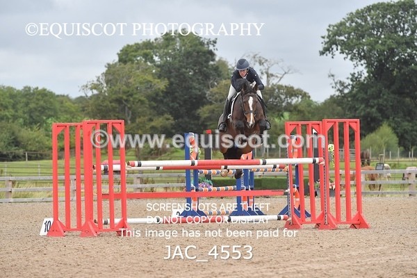 JAC_4553 - CLASS 7 Senior Foxhunter/ 1.20m Open