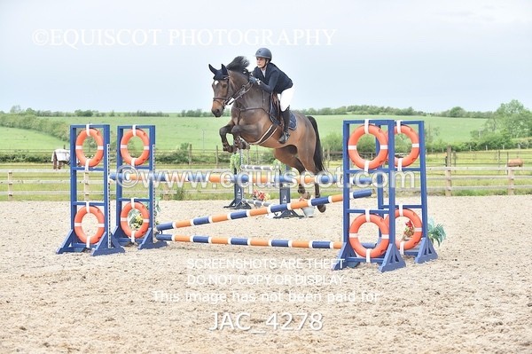 JAC_4278 - CLASS 6 Senior Foxhunter/ 1.20m Open