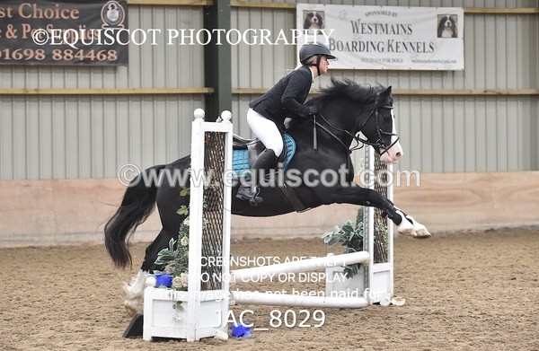 JAC_8029 - CLASS 4 NOVICE 50CM