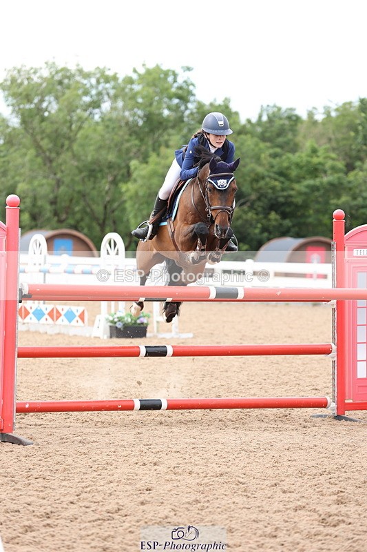 240630A-164023-15287 - Cls 33 Foxhunter and 1.10m Open