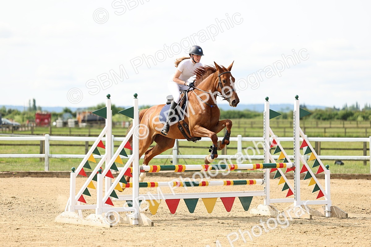 SBM_004288 - Class 16 - Senior British Novice - 90cm